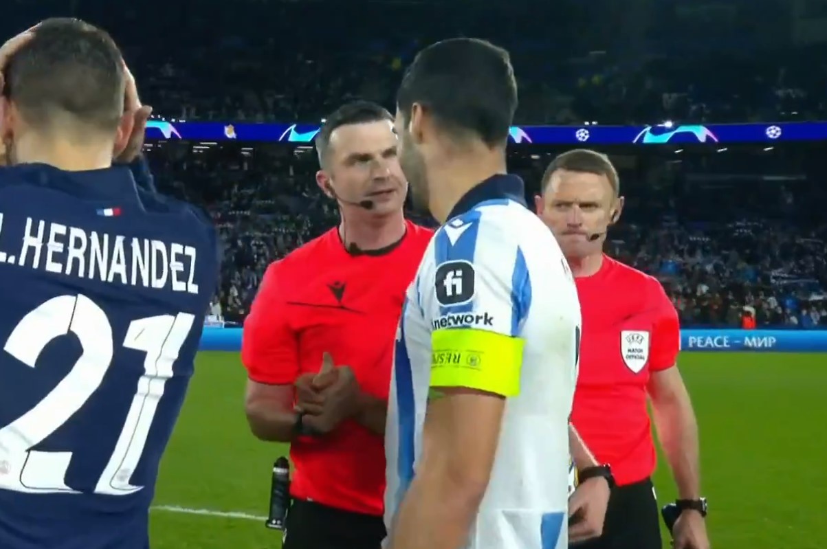 Video: Michael Oliver lobbying Mikel Merino to rejoin Newcastle after PSG game