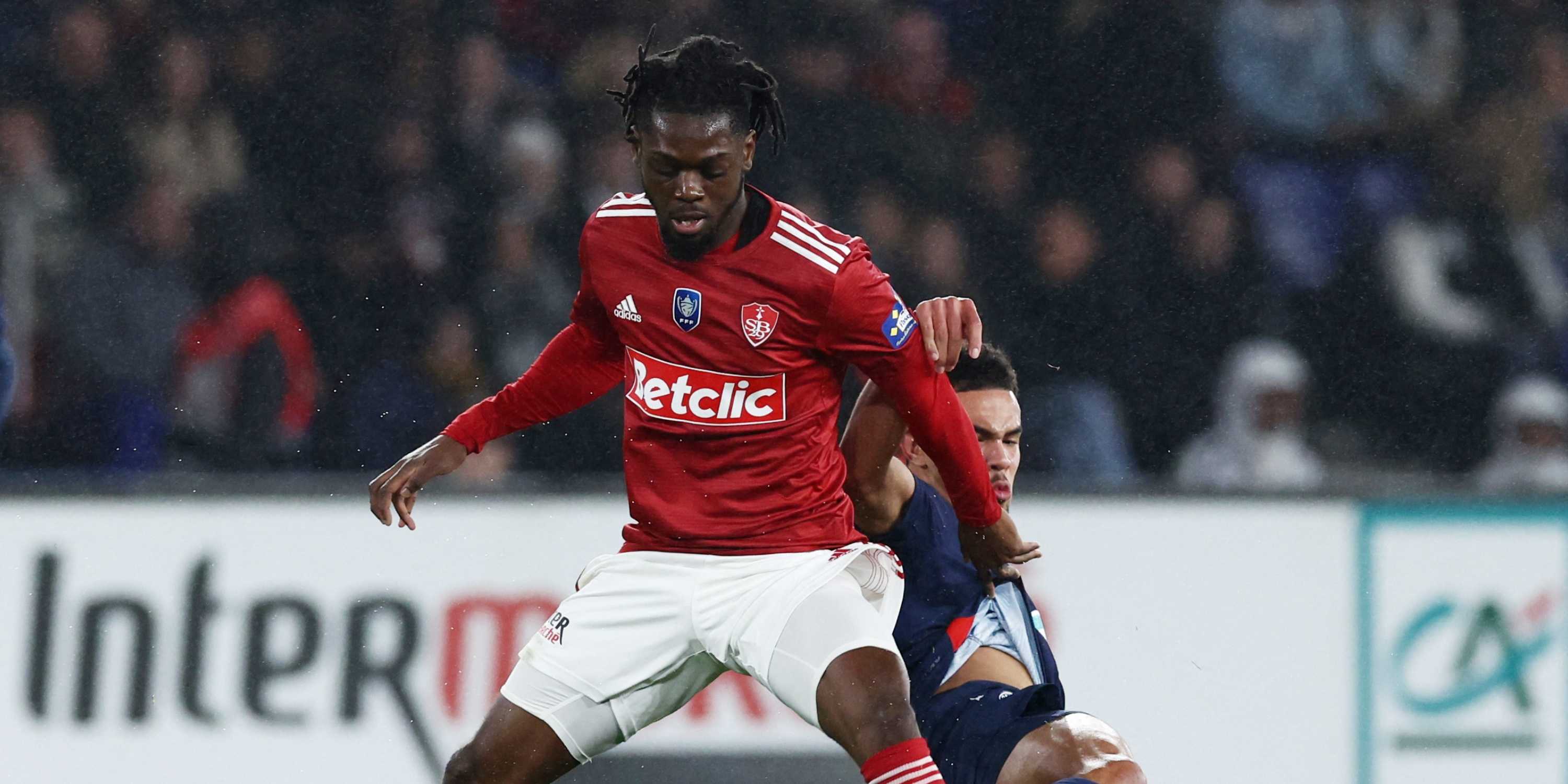 Bradley Locko for Brest.