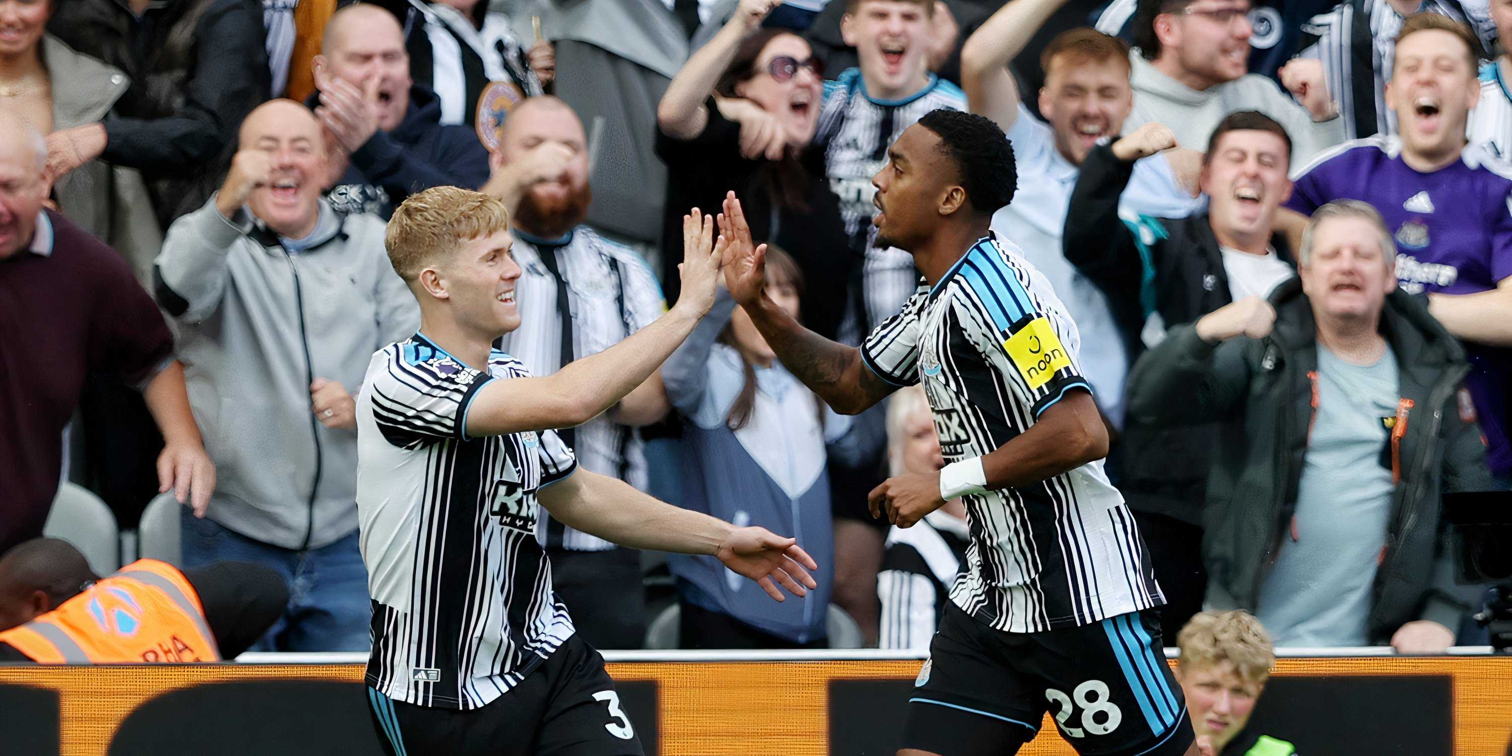 lewis-hall-joe-willock-newcastle-hull